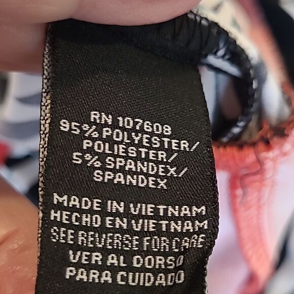 R&K sz M geometric print dress - Picture 4 of 9